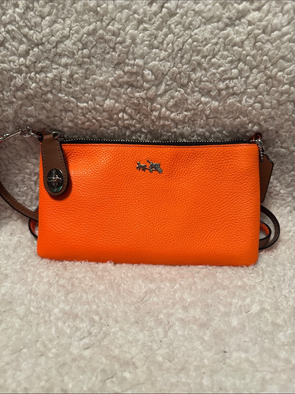 Coach Herald Women's Crossbody in Pebble Leather Clutch Orange
